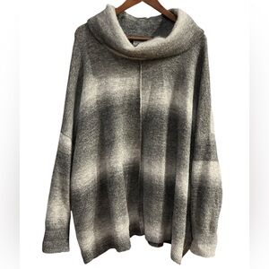 Calvin Klein Women’s Gray and White Cowl Neck long sleeve Sweater Sz 1X